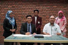 UKM (ISW)