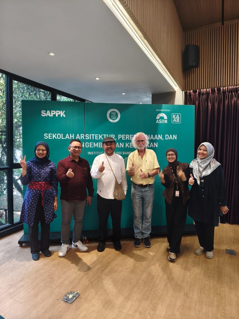 Perluas Jejaring Strategis, Pimpinan IAI Rawa Aopa Konawe Selatan Hadiri Seminar di SAPPK ITB