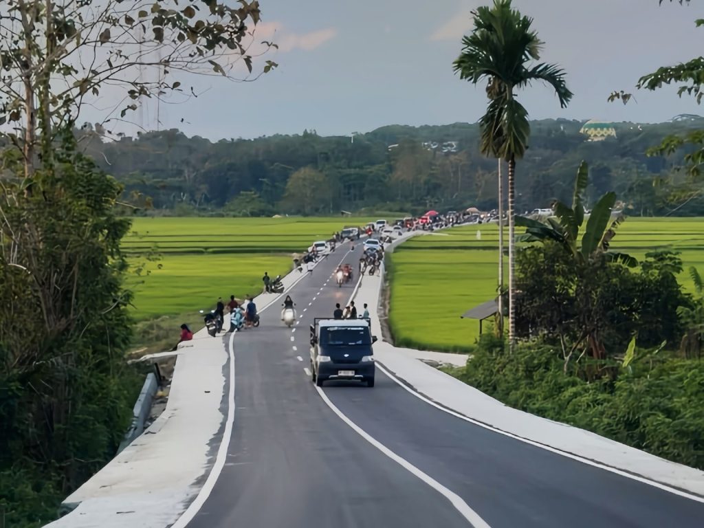 Inisiasi Desa Wisata: Program Pengabdian Masyarakat Dorong Optimalisasi Potensi Sawah Andoolo