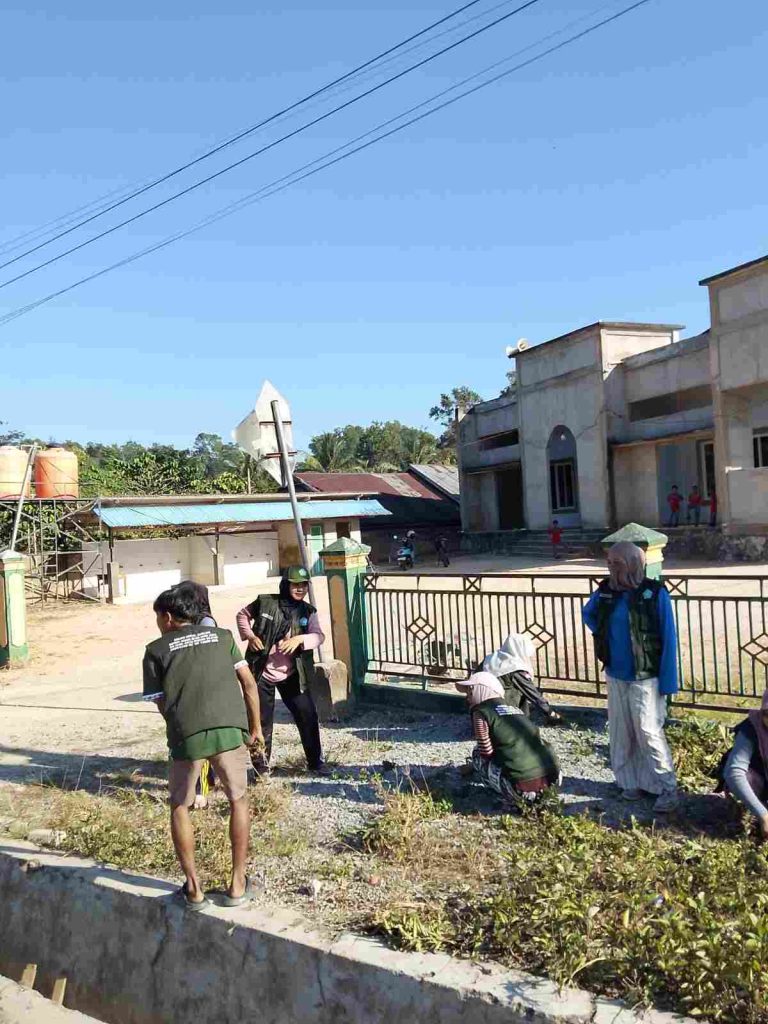 Posko 3 KKA, Kegiatan Gelar Kerja Bakti Di Mesjid Al-Hidayah.
