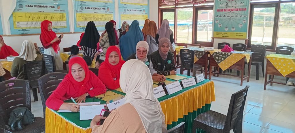 posko 5 KKA, mengikuti kegiatan posyandu di desa wawonggura