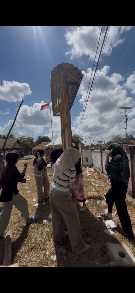 Posko 5 KKA, Pemasangan Peta Desa Wawonggura