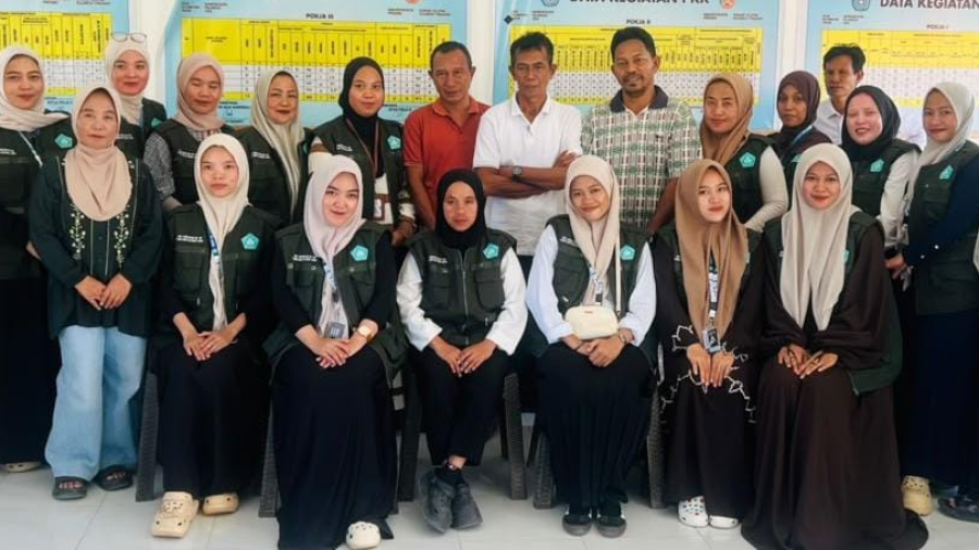 Membangun Kolaborasi, Mahasiswa KKA dan Aparat Desa Wawonggura Adakan Pertemuan Awal